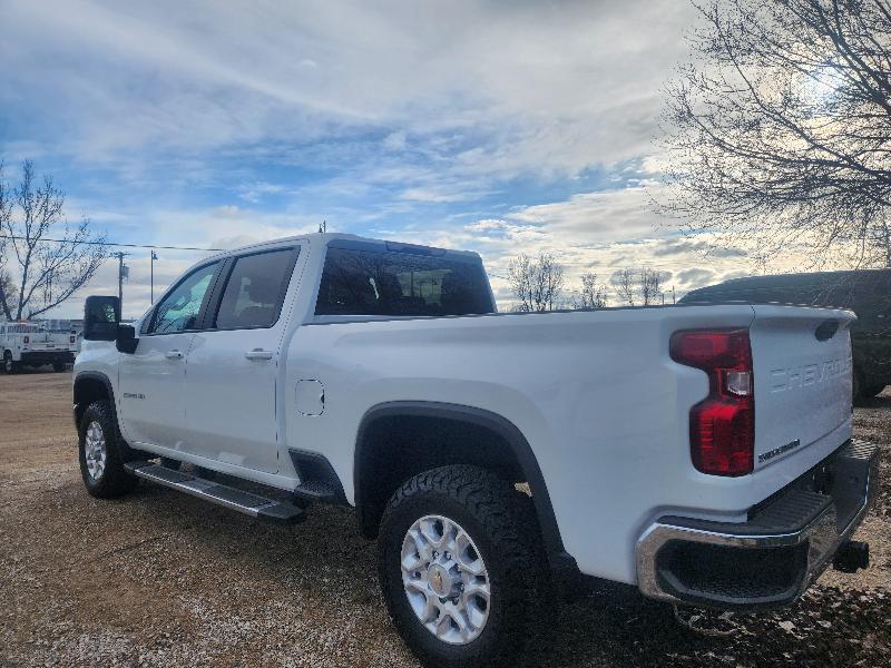 Chevrolet Silverado 2500HD LT Crew Cab Short Box 4WD 2023