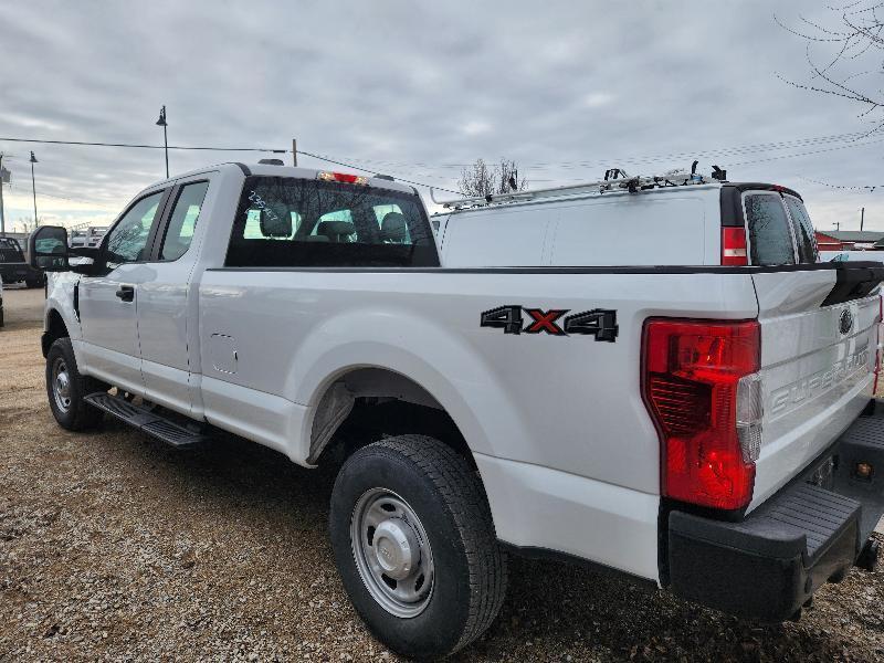 Ford F-250 SD XL SuperCab Long Bed 4WD 2021