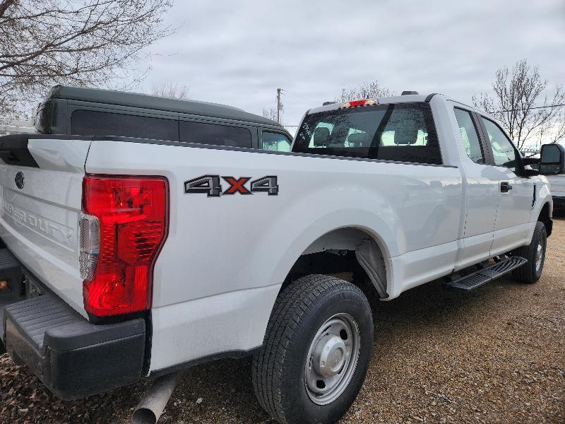 Ford F-250 SD XL SuperCab Long Bed 4WD 2021