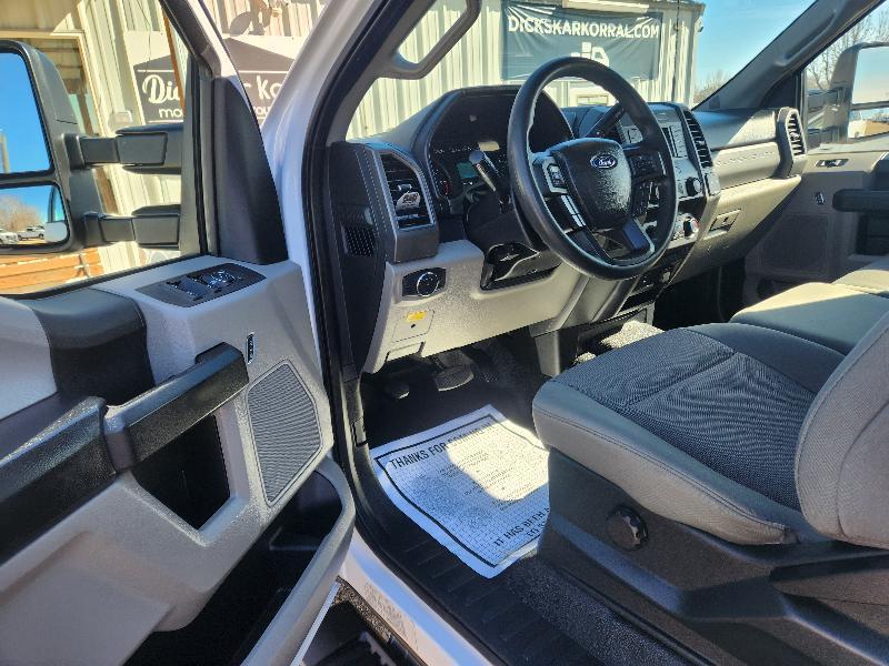 Ford F-350 SD XL SuperCab Long Bed 4WD 2021