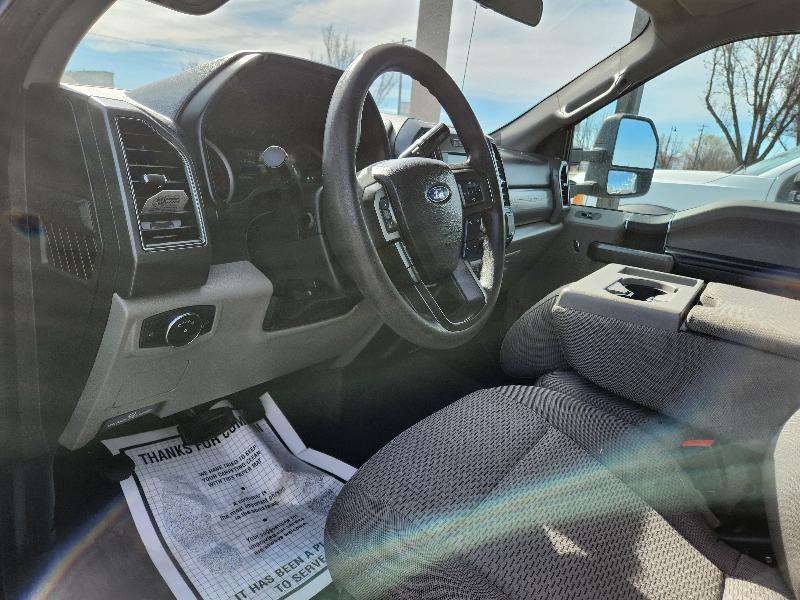 Ford F-550 Crew Cab DRW 4WD 2021