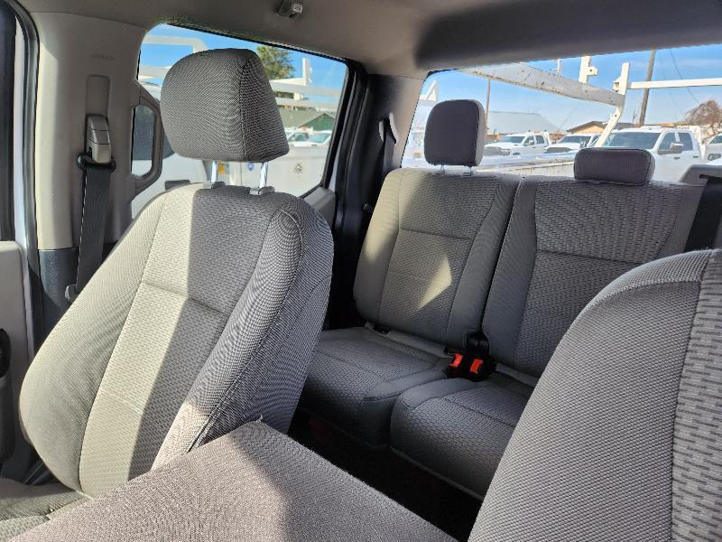 Ford F-550 Crew Cab DRW 4WD 2021