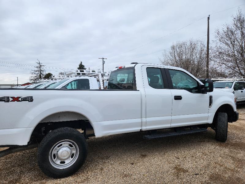 Ford F-250 SD XL SuperCab Long Bed 4WD 2021