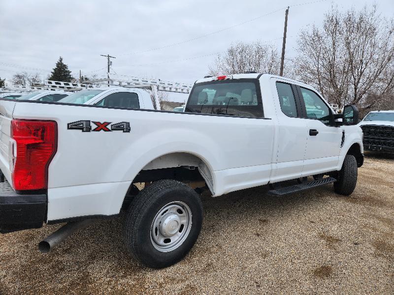Ford F-250 SD XL SuperCab Long Bed 4WD 2021