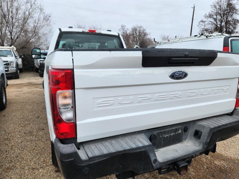 Ford F-250 SD XL SuperCab Long Bed 4WD 2021