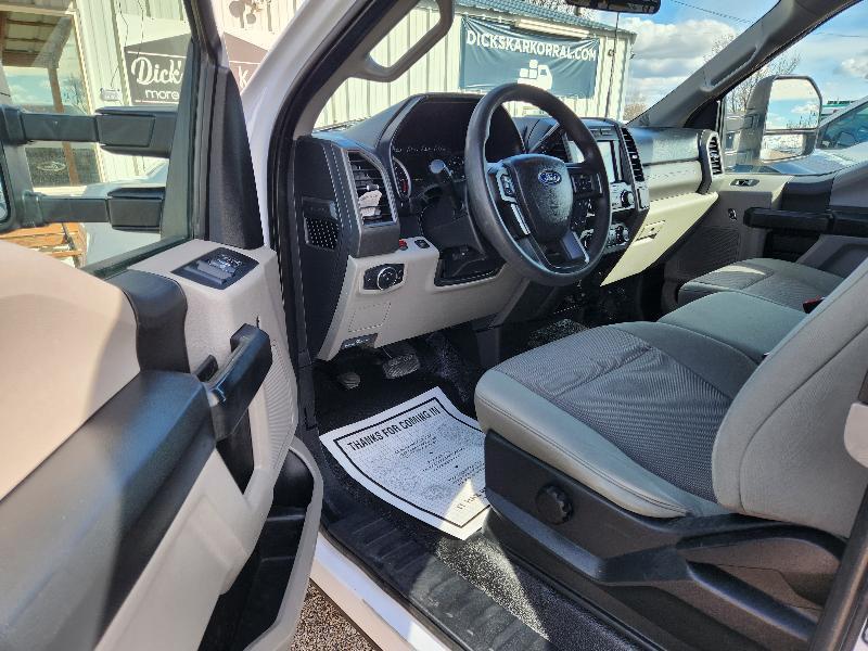 Ford F-250 SD XL SuperCab Long Bed 4WD 2021