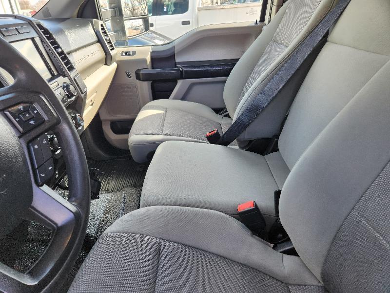 Ford F-250 SD XL SuperCab Long Bed 4WD 2021