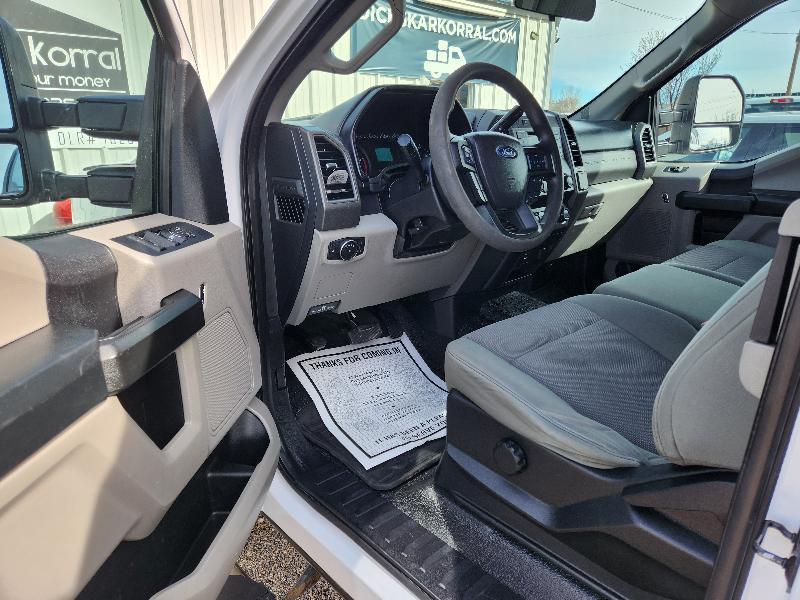 Ford F-350 SD XL SuperCab Long Bed 4WD 2019