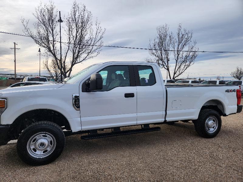 Ford F-250 SD XL SuperCab Long Bed 4WD 2021