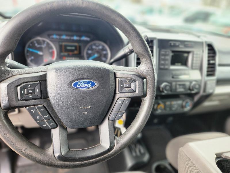 Ford F-550 Crew Cab DRW 4WD 2019