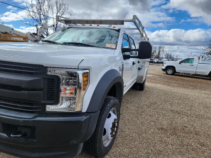 Ford F-550 Crew Cab DRW 4WD 2019