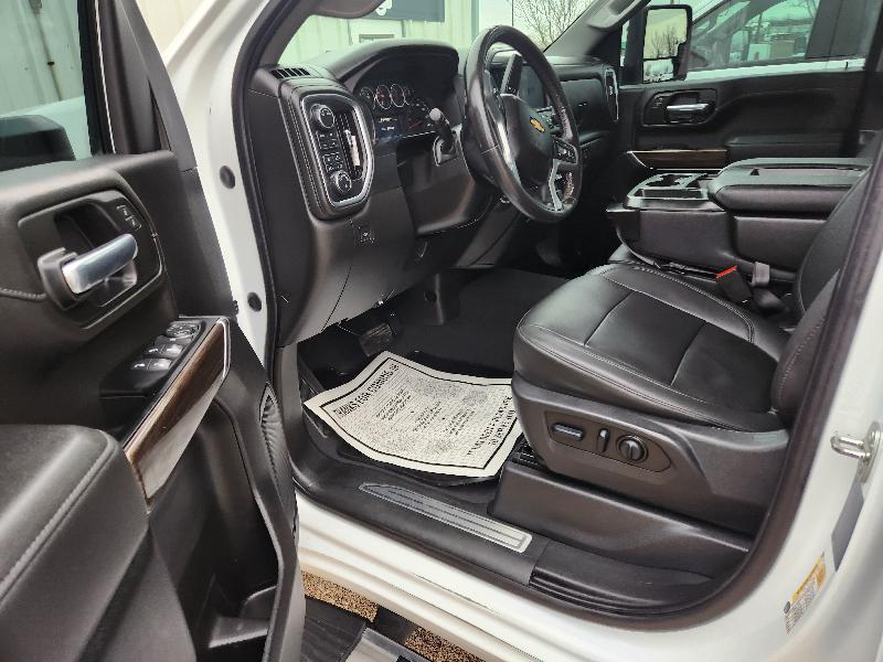 Chevrolet Silverado 2500HD LT Crew Cab Short Box 4WD 2022