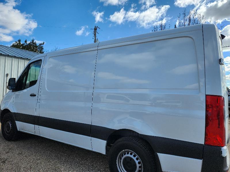 Mercedes-Benz Sprinter 2500 144-in. WB 2022