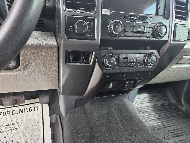 Ford F-250 SD XLT Crew Cab Short Bed 4WD 2022