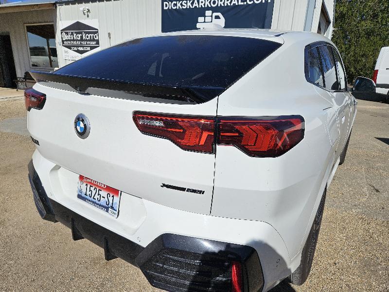 BMW X2 xDrive28i Sports Activity Vehicle 2025