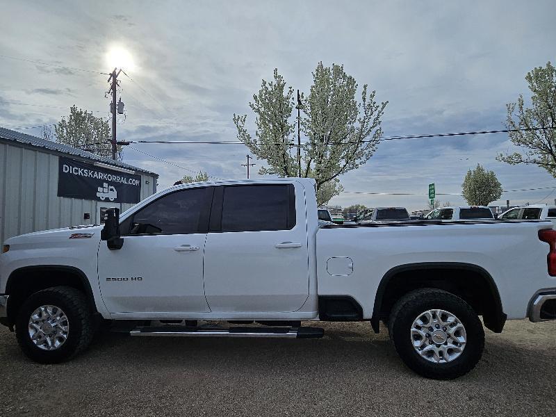 Chevrolet Silverado 2500HD LT Crew Cab Short Box 4WD 2024