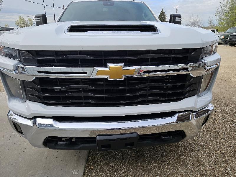 Chevrolet Silverado 2500HD LT Crew Cab Short Box 4WD 2024