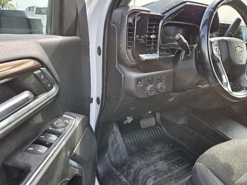 Chevrolet Silverado 2500HD LT Crew Cab Long Box 4WD 2024