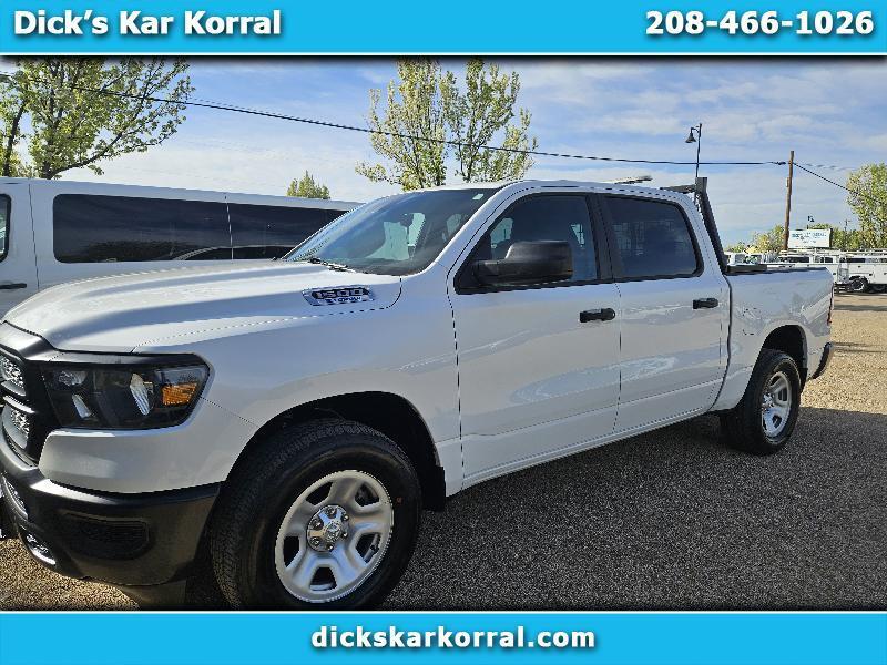 RAM 1500 Tradesman Crew Cab SWB 4WD 2023