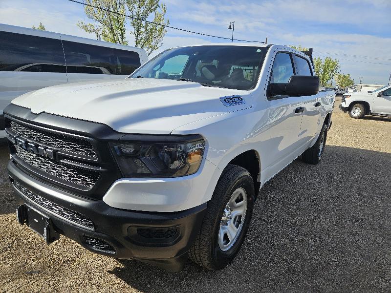 RAM 1500 Tradesman Crew Cab SWB 4WD 2023