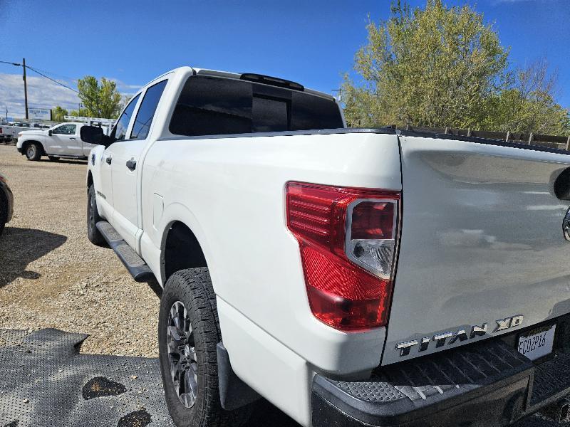 Nissan Titan XD S 4WD Diesel 2017