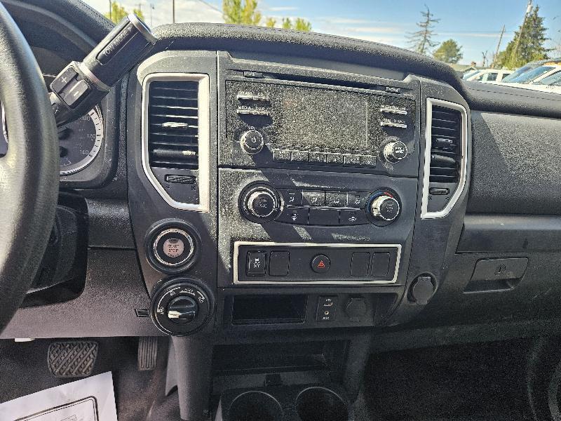 Nissan Titan XD S 4WD Diesel 2017