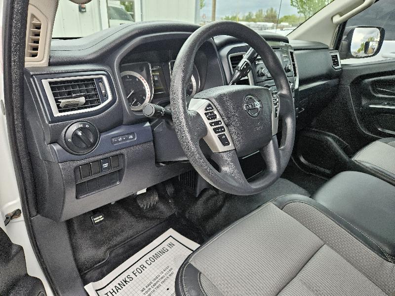 Nissan Titan XD S 4WD Diesel 2017