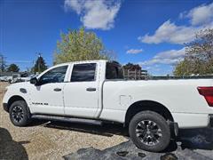 2017 Nissan Titan XD 