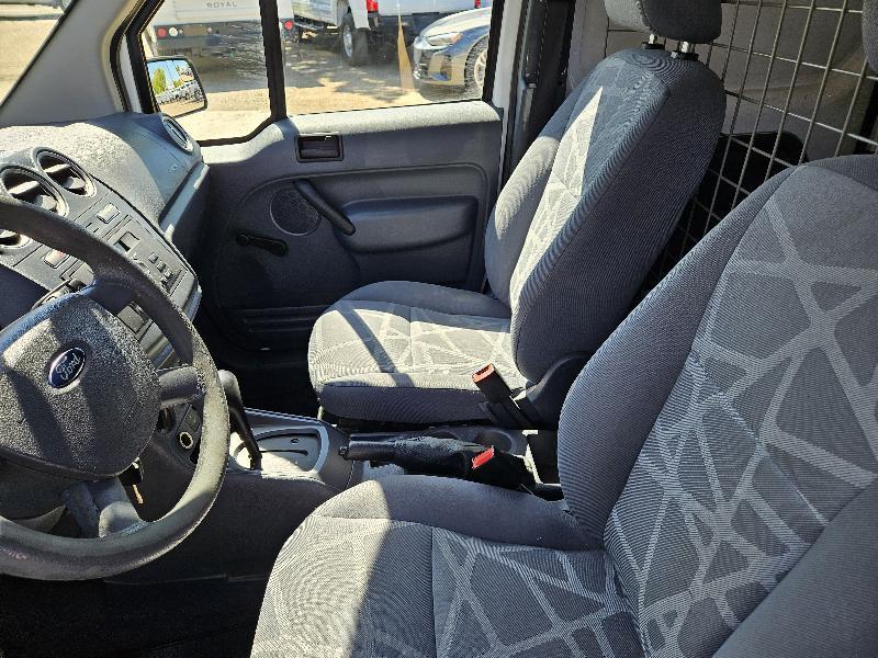Ford Transit Connect XL with Side and Rear Door Glass 2011