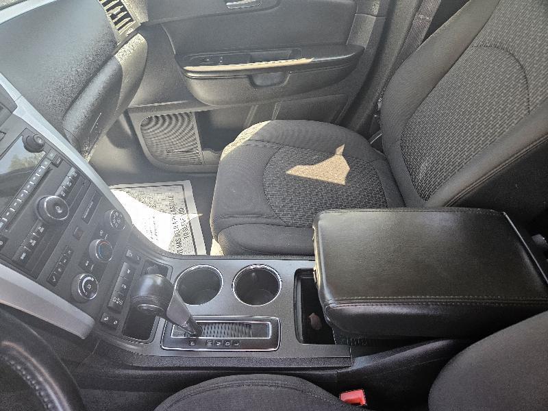 Chevrolet Traverse LT AWD 2012