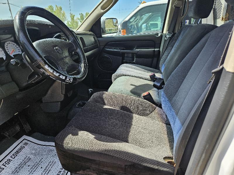 Dodge Ram 1500 ST Quad Cab Short Bed 4WD 2002