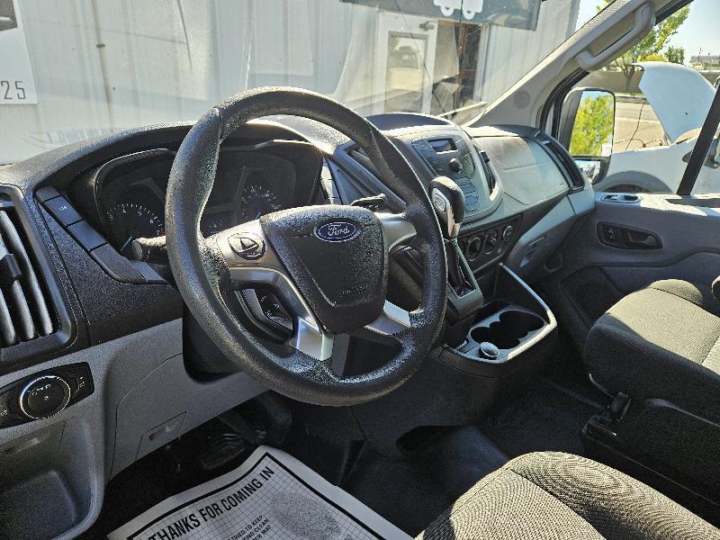 Ford Transit 250 Van Low Roof 60/40 Pass.130-in. WB 2018