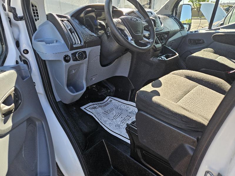 Ford Transit 250 Van Low Roof 60/40 Pass.130-in. WB 2018