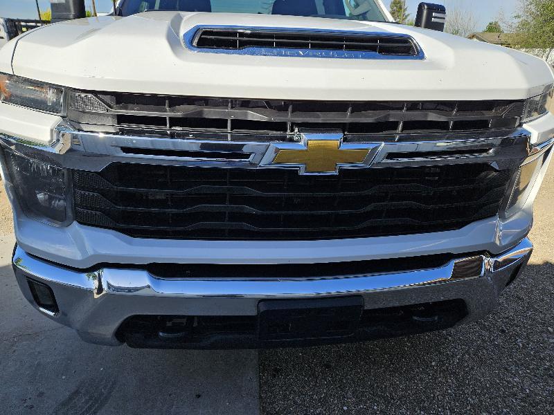 Chevrolet Silverado 2500HD LT Crew Cab Short Box 4WD 2024