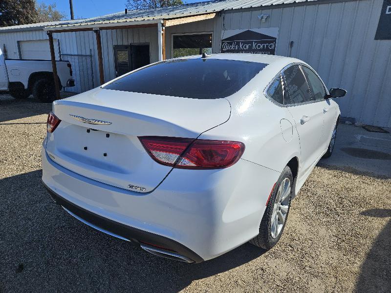 Chrysler 200 Limited 2015