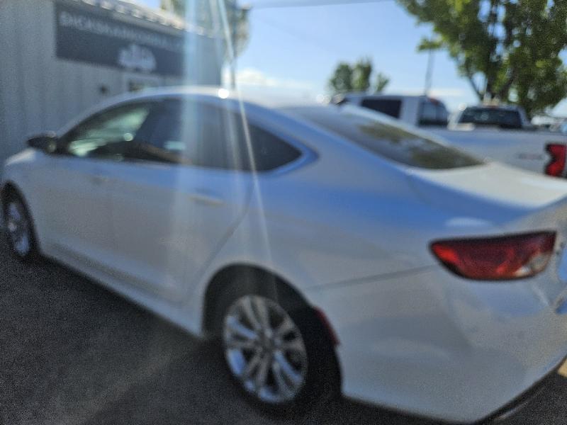Chrysler 200 Limited 2015