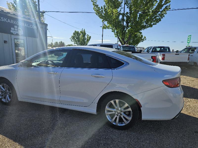 Chrysler 200 Limited 2015