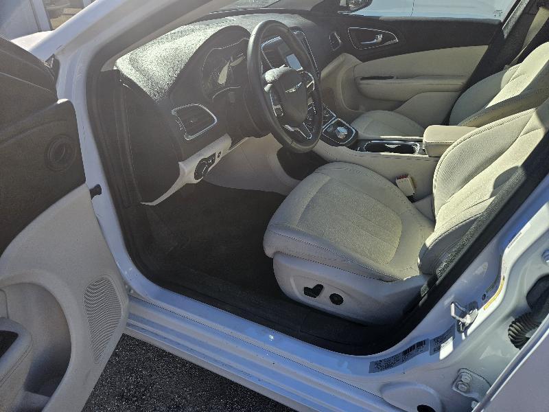 Chrysler 200 Limited 2015