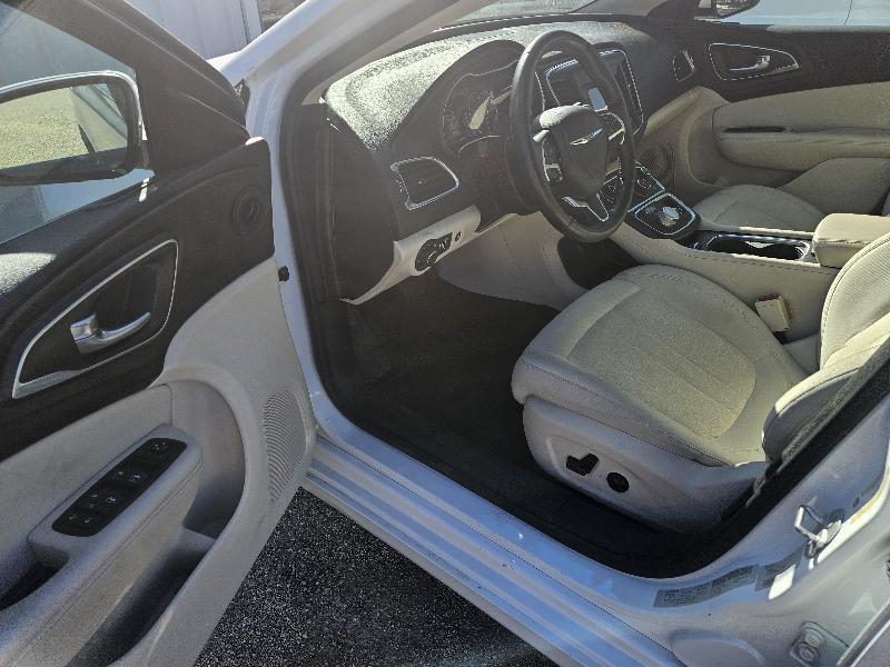 Chrysler 200 Limited 2015