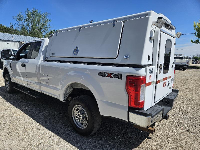 Ford F-250 SD XL SuperCab Long Bed 4WD 2017