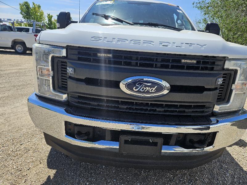 Ford F-250 SD XL SuperCab Long Bed 4WD 2017