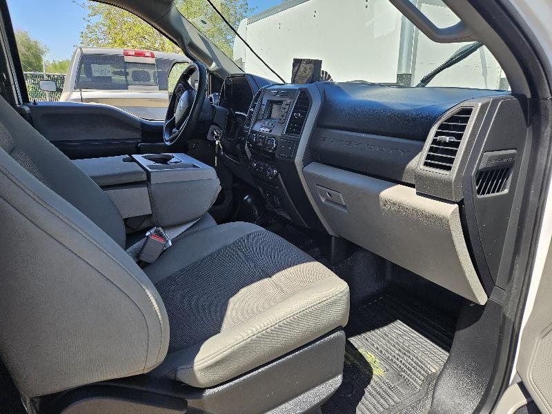 Ford F-250 SD XL SuperCab Long Bed 4WD 2017