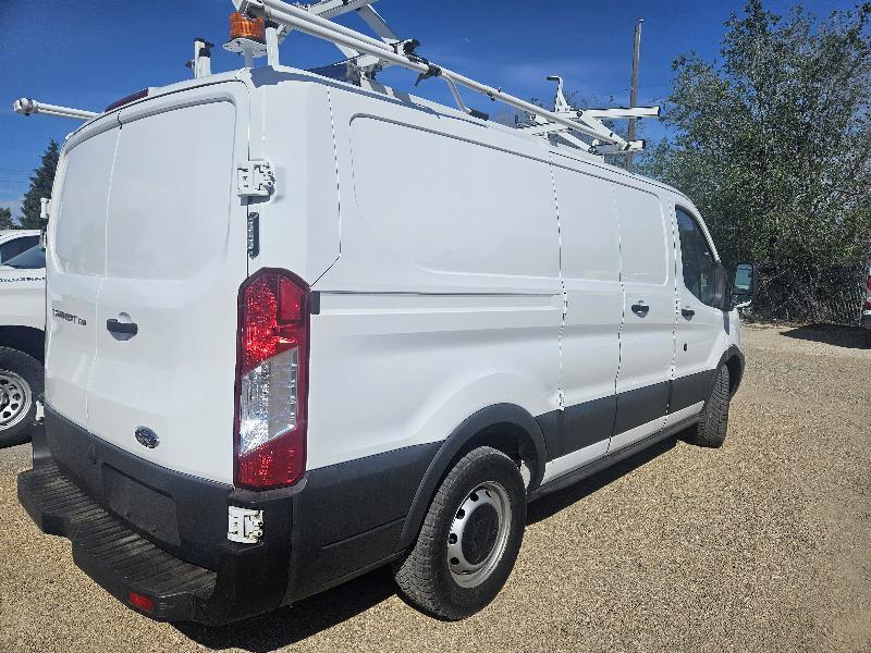 Ford Transit 150 Van Low Roof 60/40 Pass. 130-in. WB 2017