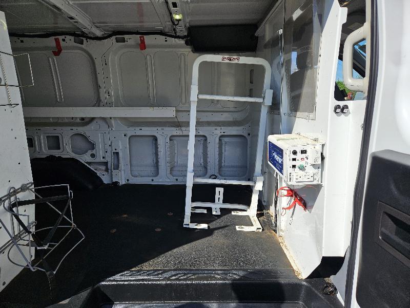 Ford Transit 150 Van Low Roof 60/40 Pass. 130-in. WB 2017