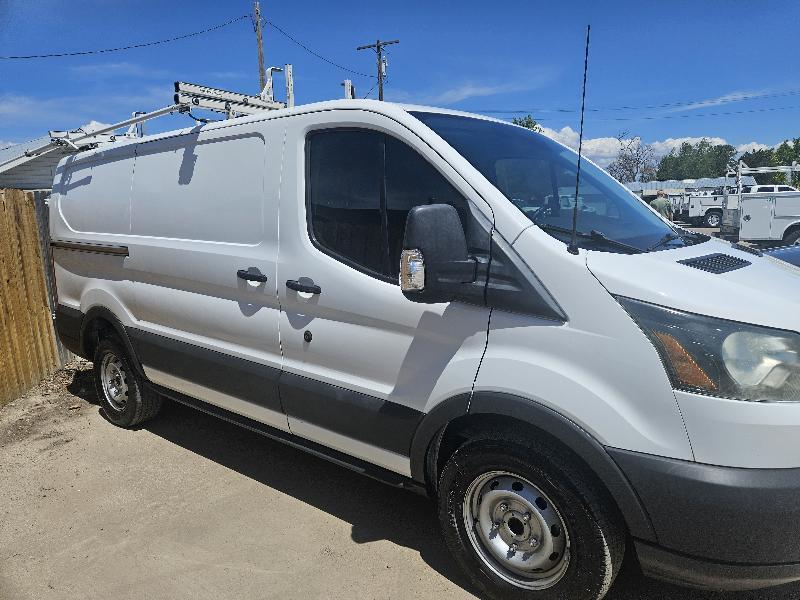 Ford Transit 250 Van Low Roof w/Sliding Pass. 130-in. WB 2016