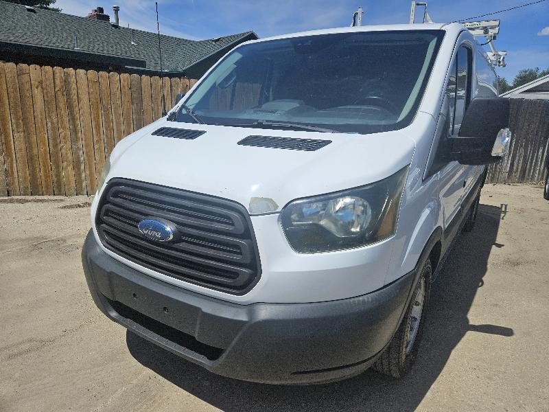 Ford Transit 250 Van Low Roof w/Sliding Pass. 130-in. WB 2016