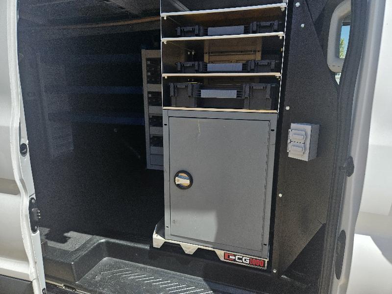 Ford Transit 250 Van Low Roof w/Sliding Pass. 130-in. WB 2016