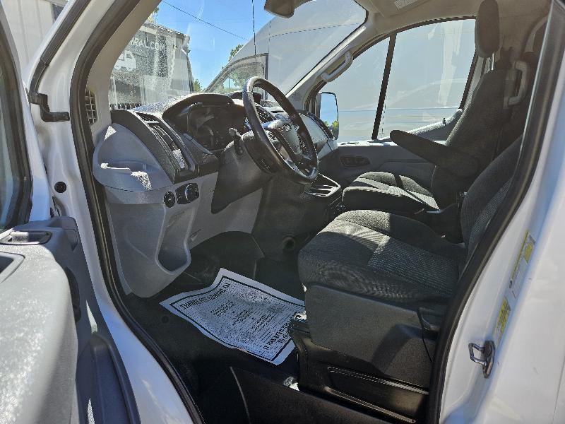 Ford Transit 250 Van Low Roof w/Sliding Pass. 130-in. WB 2016