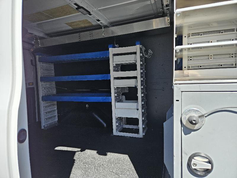 Ford Transit 250 Van Low Roof w/Sliding Pass. 130-in. WB 2016