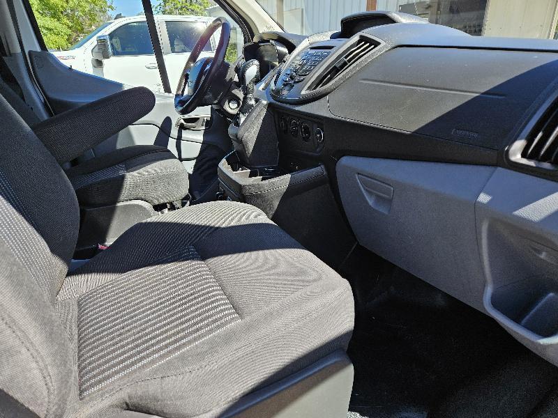 Ford Transit 250 Van Low Roof w/Sliding Pass. 130-in. WB 2016